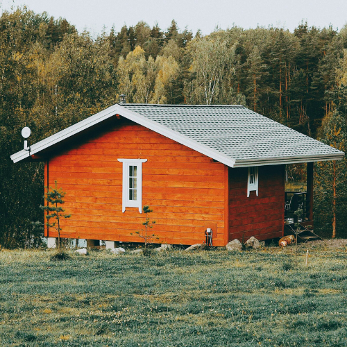 ed portable modular home in forest setting